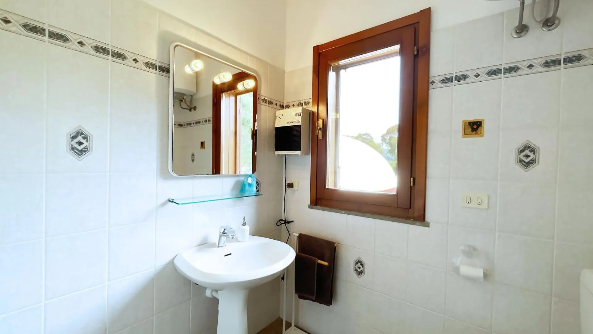 La Perla Di Porto Azzurro Apartment