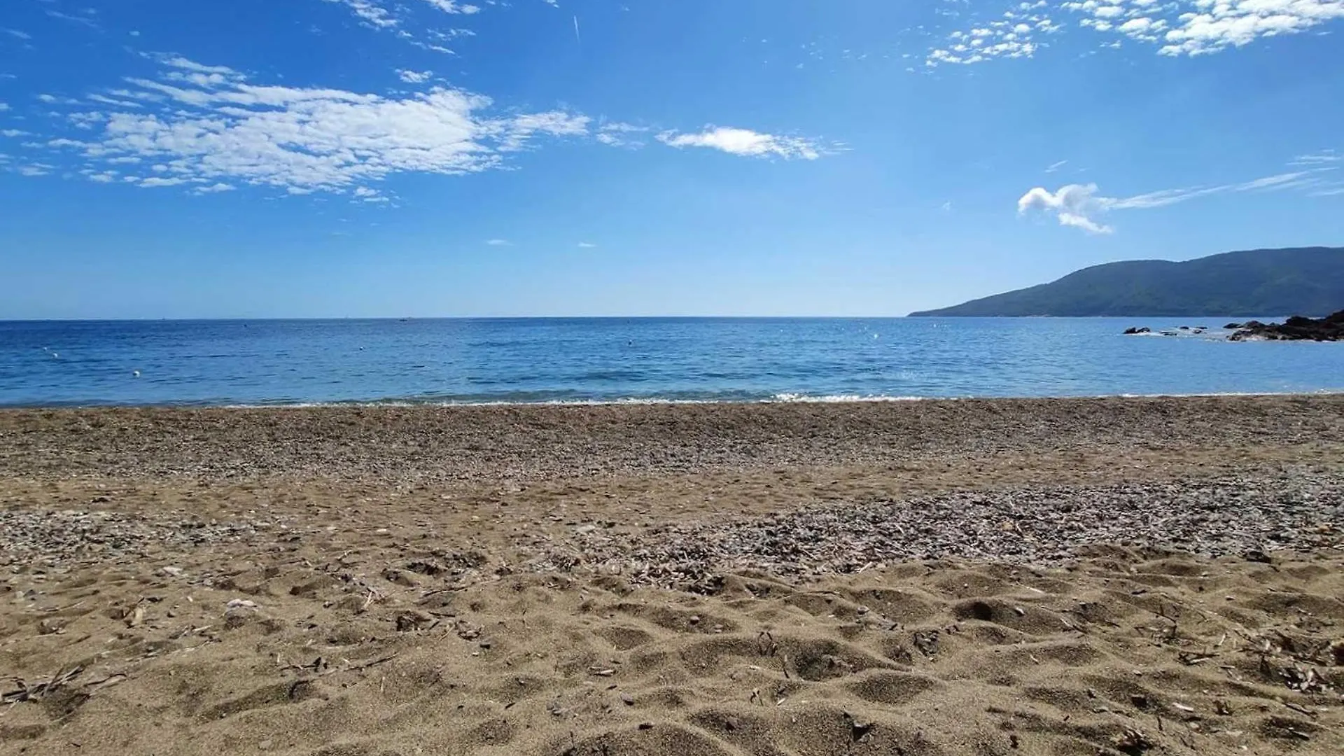 La Perla Di Porto Azzurro Apartment
